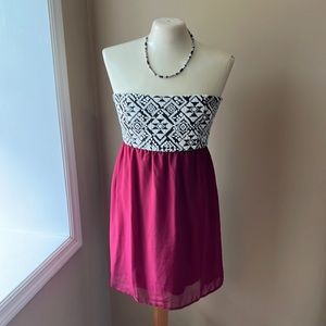 Beautiful strapless summer dress.